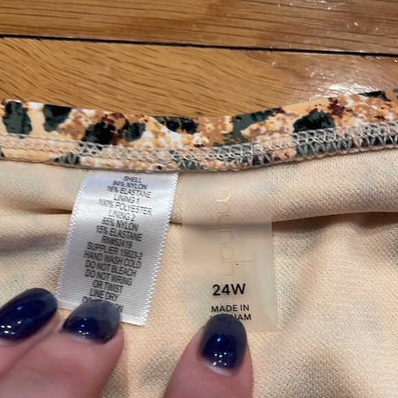 MYNAH 24 W Women swim bottoms NWT - Picture 2 of 4